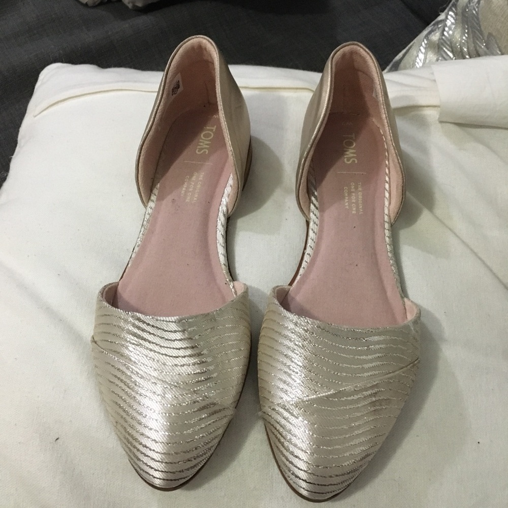 Like new toms shoes